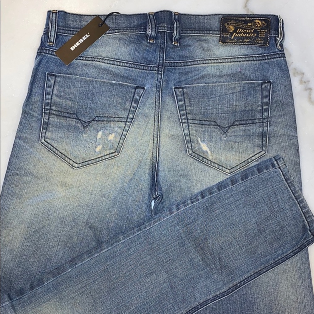 🔥Diesel Tepphar Slim Carrot Jeans - Picture 6 of 8